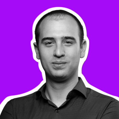 Image of Nikola Bujak. Designer, front-end developer and marketing manager.